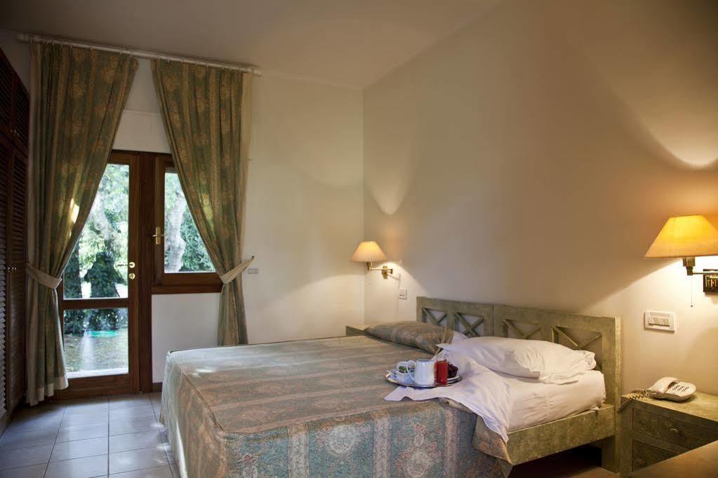 פרג'נה Hotel La Conchiglia מראה חיצוני תמונה